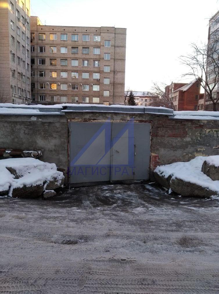 Продается гаражный бокс 17,8 м² в сердце Советского района!
Адрес: Томск, пер. Курский, д. 17, гаражный комплекс с круглосуточной охраной.
Право собственности: на землю и бокс.
Инфраструктура: свет, отопление, смотровая яма – всё для вашего комфорта!
Почему это выгодно?
- Уют и безопасность: гаражны